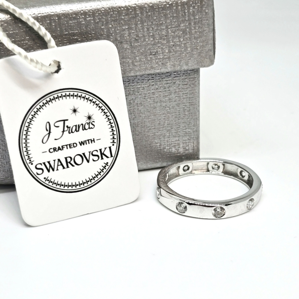 J. Francis Swarovski Silver Minimalist Crystal Ring - Picture 1 of 4